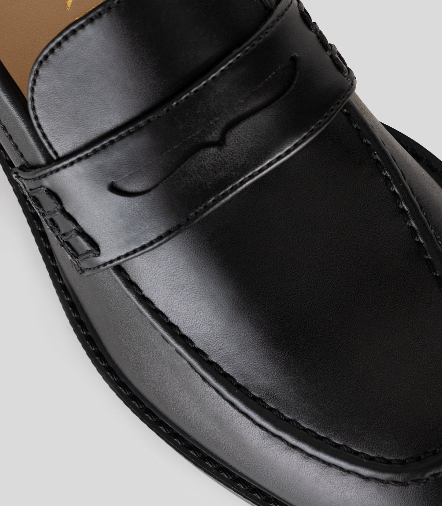 vegan loafer black