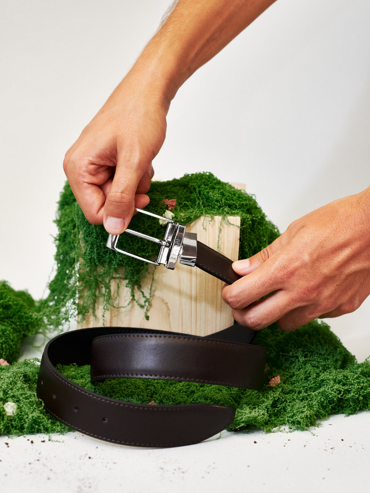 Cinturón Vegano Reversible - Negro y Marrón