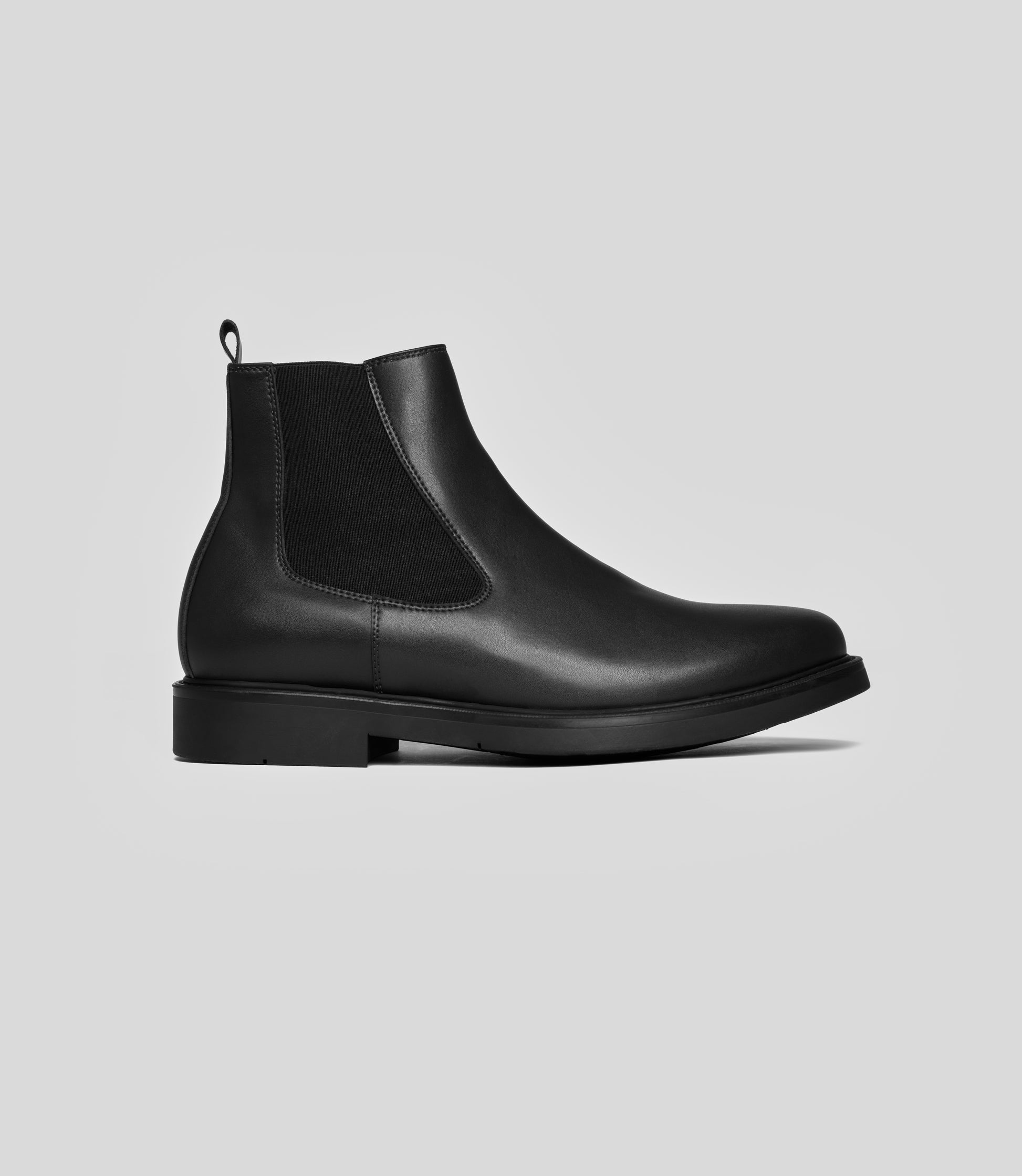Stivali da equitazione Nova BZ Lace Vegan – Chelsea Boot – Scarpa vegana da equitazione – Cerniera posteriore – Allacciatura – Suola interna comfort – Nova Suola in gomma – Micro Lining – Delicato Stivali da equitazione Nova BZ Lace Vegan – Chelsea Boot – Scarpa vegana da equitazione – Cerniera posteriore – Allacciatura – Suola interna comfort – Nova Suola in gomma – Micro Lining – Delicato