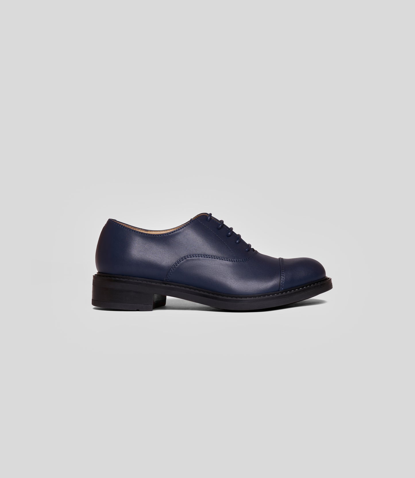 Vegan oxford blue